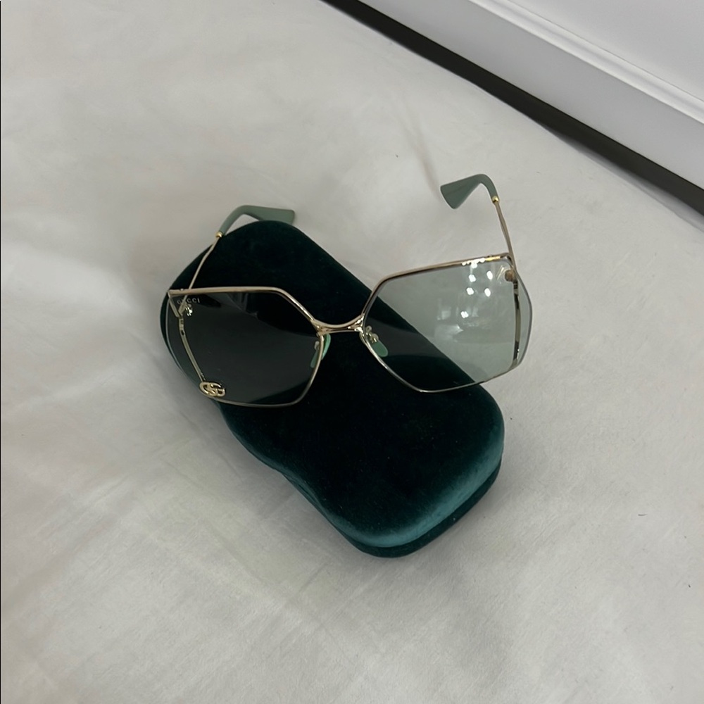 Gucci sunglasses